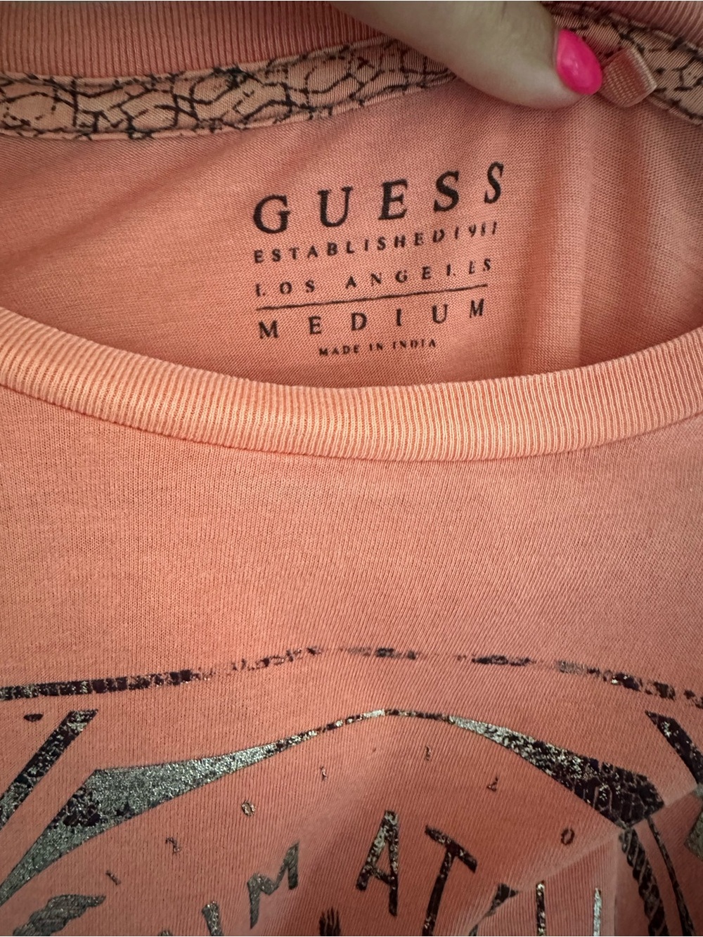 GUESS Men's Coral Graphic Tee - Picture 3 of 3